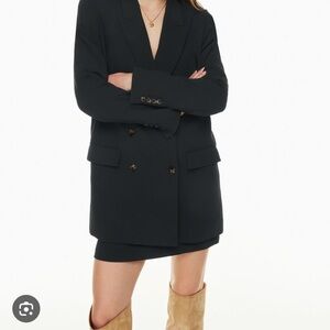 Aritzia Wilfred Cherrelle Crepette Blazer